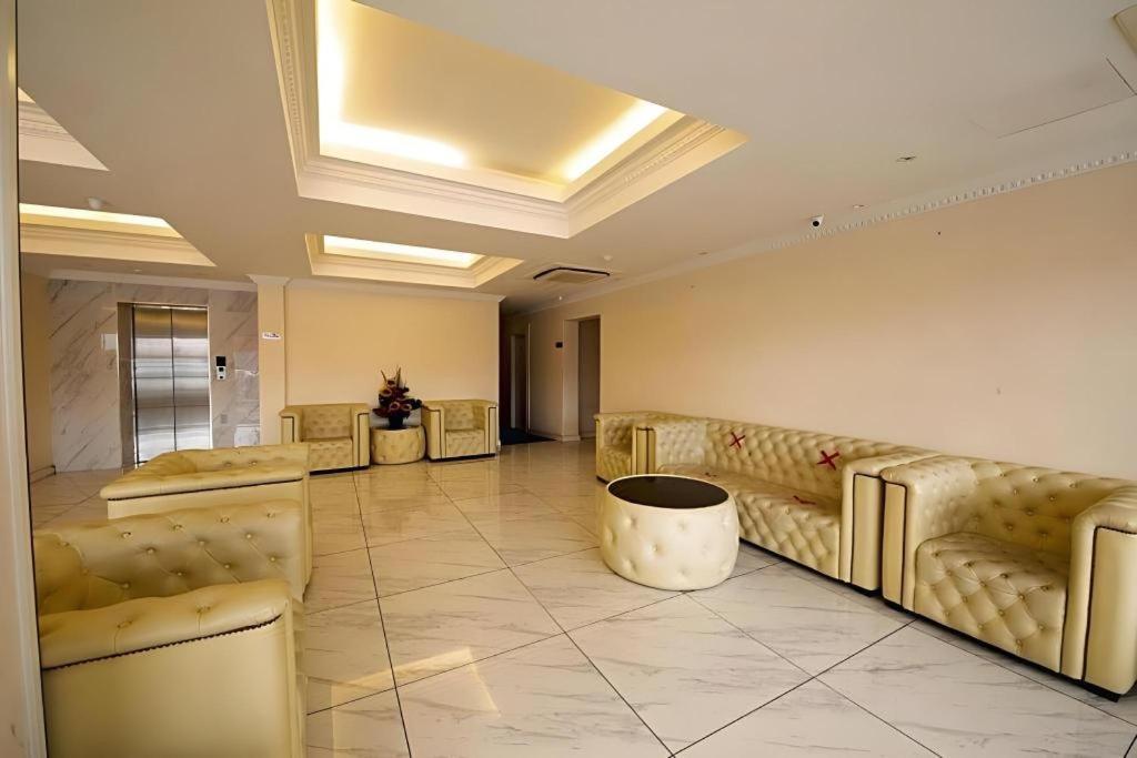 Ritzton Hotel Johor Bahru Exterior photo