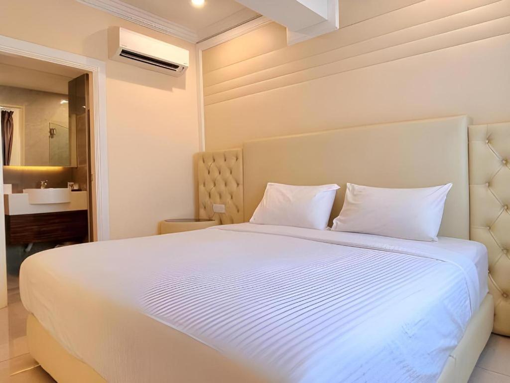 Ritzton Hotel Johor Bahru Exterior photo