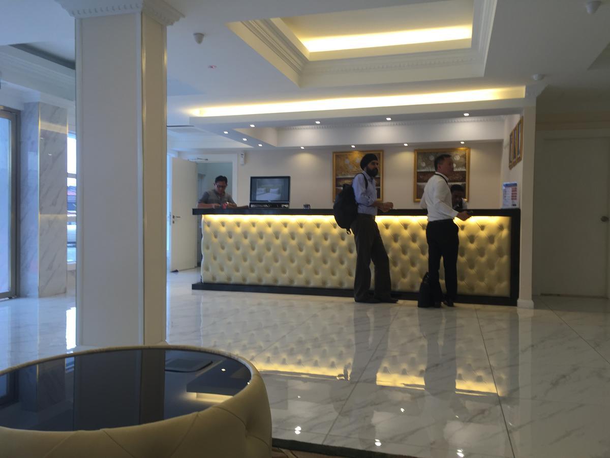 Ritzton Hotel Johor Bahru Exterior photo