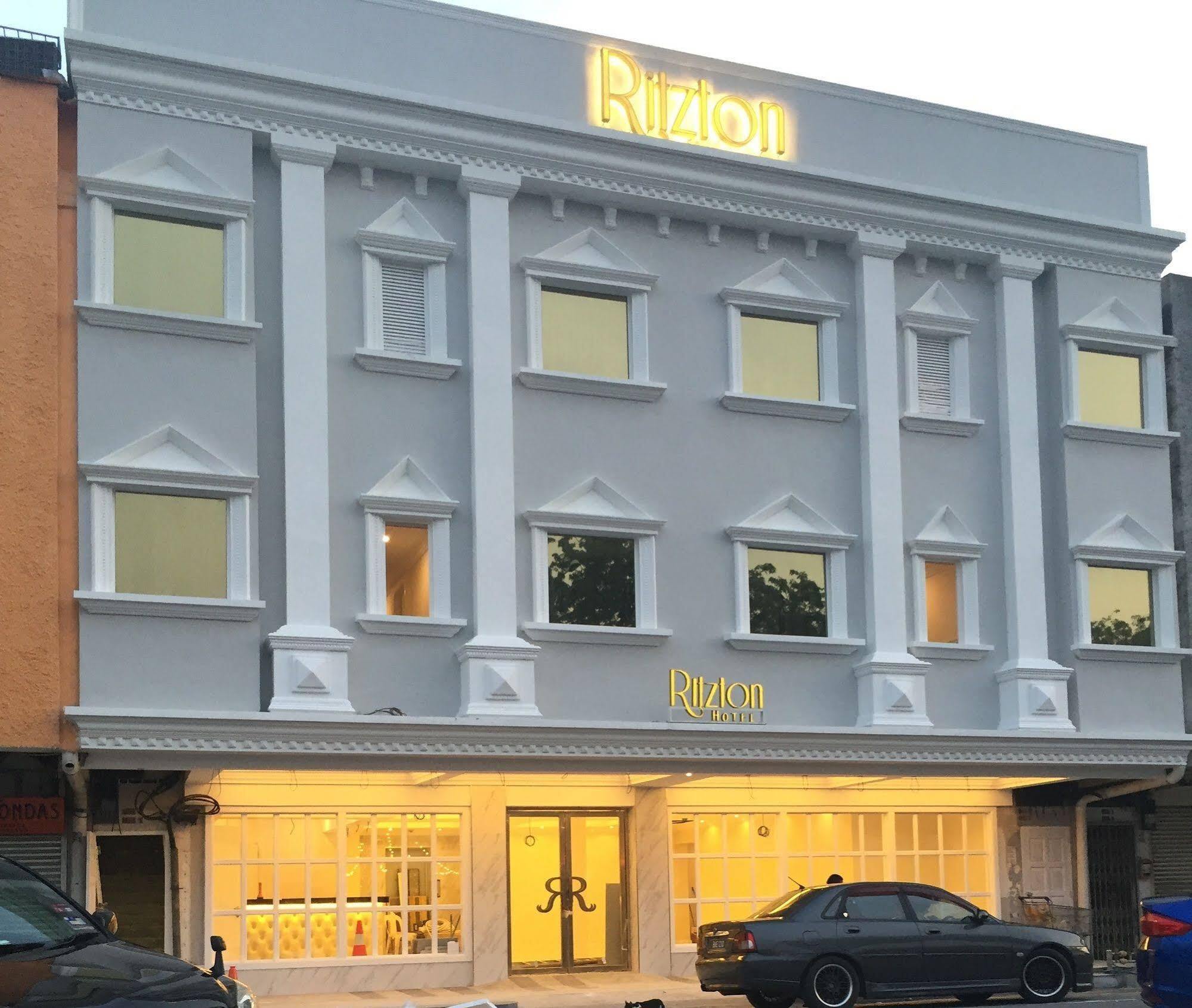Ritzton Hotel Johor Bahru Exterior photo